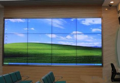 屏南液晶拼接屏的另类用法。