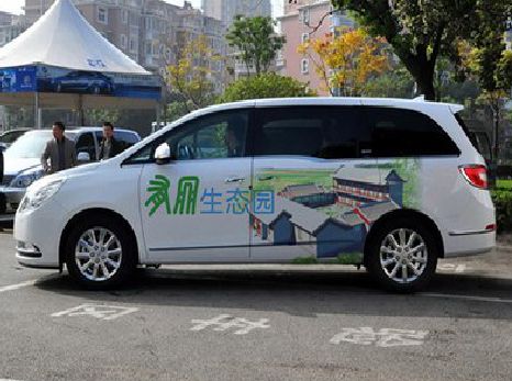 屏南户外车贴喷绘如何保持效果?